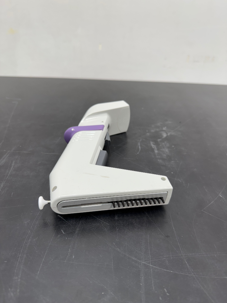Image of Thermo Multi Chanel Electronic Pipette